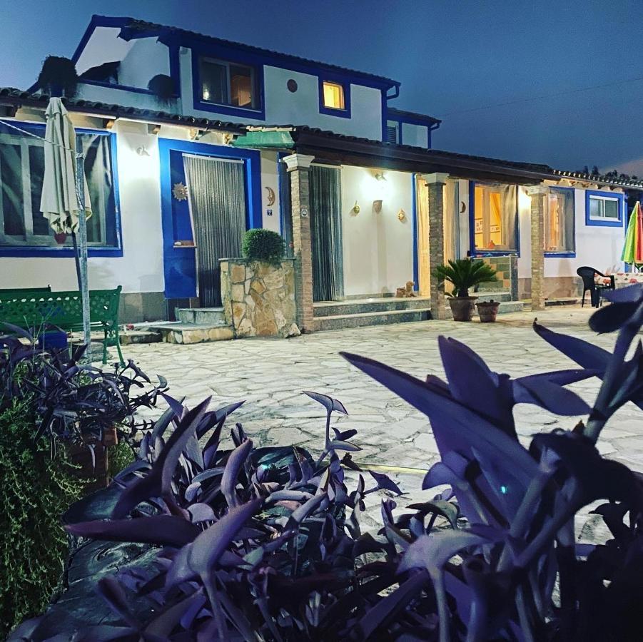 Villa Facen Gardeládes エクステリア 写真