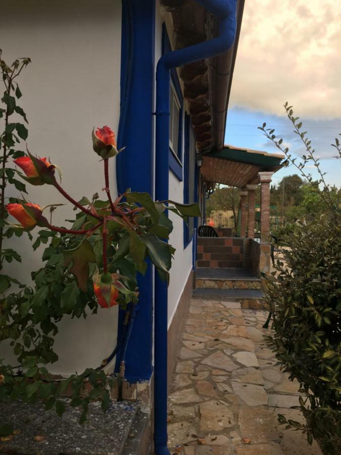 Villa Facen Gardeládes エクステリア 写真